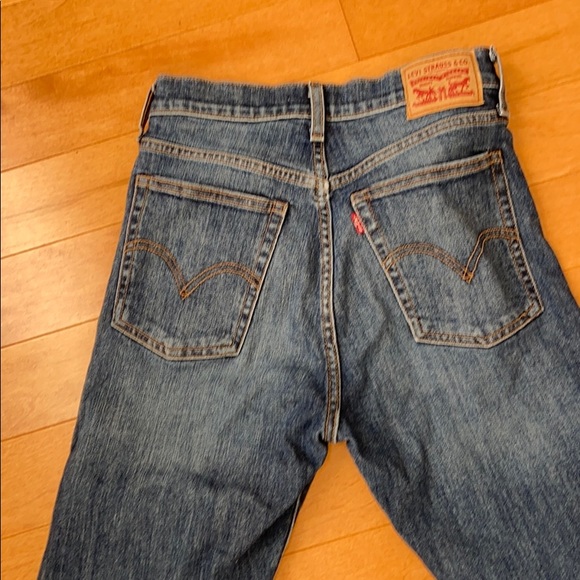 Levi’s Wedgie Skinny - Picture 3 of 4
